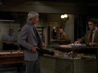 - Looking for some action.
- This is big league. - Mission: Impossible