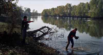 Looks to be all clear
across the river, Colonel. - The Horse Soldiers