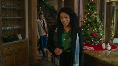Looks delicious
and I'm starving, - Sappy Holiday
