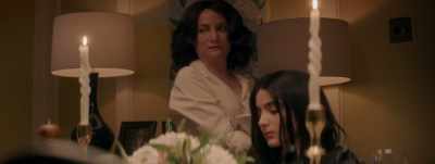 - Looks delicious, Gloria.
- Gracias. - Big Gold Brick