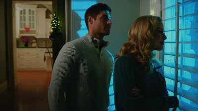 Looks like we don't make
such a bad team after all. - A Merry Single Christmas