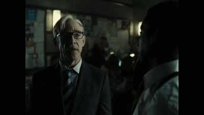 - Looks like...
- I know what it looks like, Crispus. - Zack Snyder's Justice League