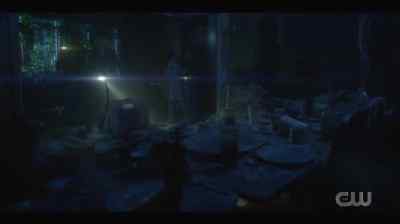 Looks like they left in a hurry. - Nancy Drew