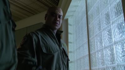 Looks like our trinium's in here. - Stargate SG-1