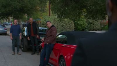 Looks like someone
called Mommy. - NCIS: Los Angeles