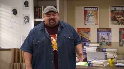 Lorenzo... [chuckles] - Mr. Iglesias