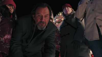 Lori-Jo, are you hurt? - Everything Christmas
