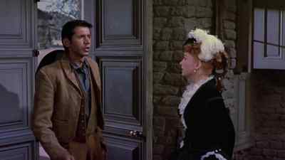 - Lorna, wait.
- Señor, a rider comes. - Three Violent People