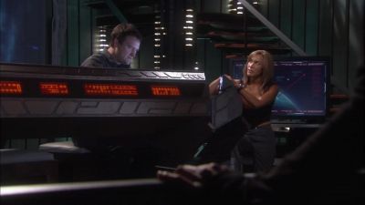 Lorne: Dr. McKay,
can you read me? - Stargate Atlantis