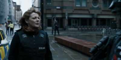 Lorraine Craddock, Budd's boss.
I hope I can talk him into cooperating. - Bodyguard