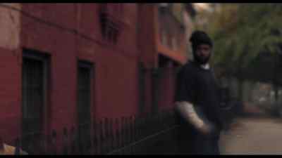 Los mismos tipos con los que corrías
de niño, - The Honorable Shyne