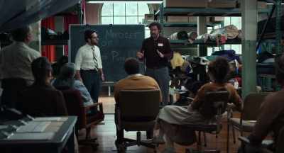 Los tratamientos incrementan
el precio de la oferta. - The Shrink Next Door