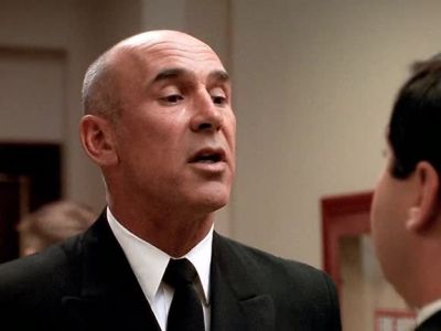 - Lose something, lieutenant?
- No, sir. - JAG