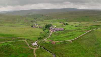 Losing their livestock trailer, - Our Yorkshire Farm