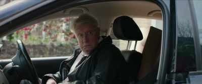 'Lost two and a half pints of blood,
poor sod. - The Effects of Lying