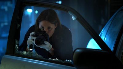 Lots of diced glass. - CSI: Crime Scene Investigation