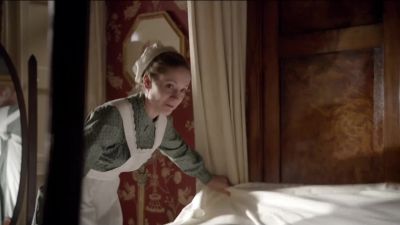 (loud clattering) - Downton Abbey