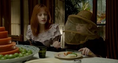 (loud rustling) - Miss Peregrine's Home for Peculiar Children