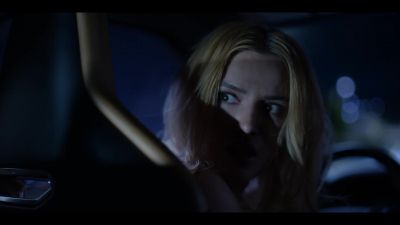 -(loud thud)
-What the fuck? - American Horror Stories