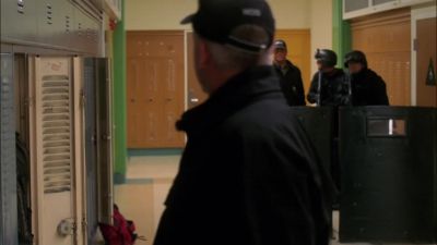 ( loud whisper ):
Boss. - NCIS