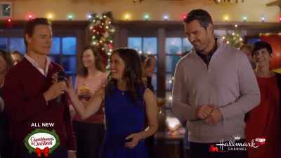 [louder cheering] - Christmas She Wrote