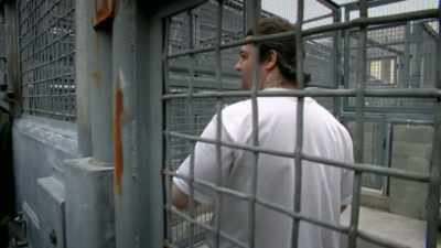 Louis: If you get
institutionalised, - Louis Theroux: Life on the Edge
