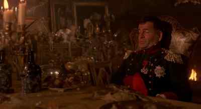 Louis IV, 5' 21/2". - Time Bandits