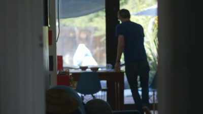 Louis narrates: And you also
have the opportunity - Louis Theroux: Life on the Edge
