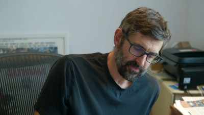 "Louis Theroux thinks - Louis Theroux: Life on the Edge