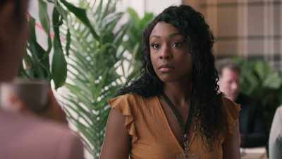 Louisa: A total stranger
who had his hands all over me - Swindler Seduction