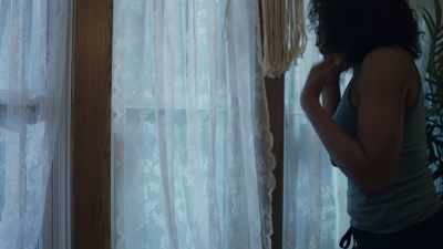 Louisa: [heavy breathing] - Swindler Seduction