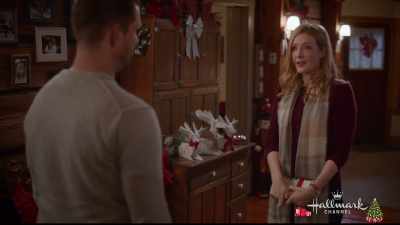 Love, Annie." - Welcome to Christmas