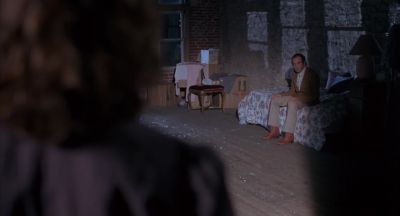 Lover boy oughta lock the door - Blood Simple