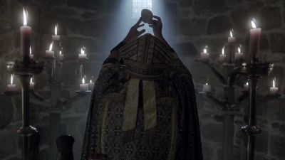(Low buzz of chatter) - Vikings