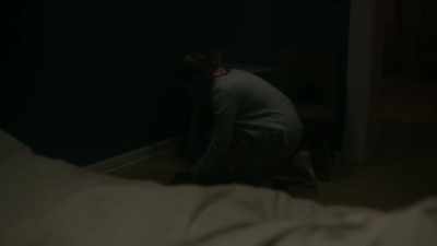 -[low growling continuing]
-[glass scraping] - Haunted