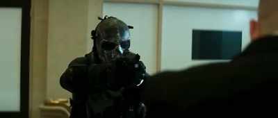Lower your weapons              
and we will not harm you.        - Marauders