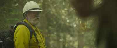 Ls that a rosary? - Only the Brave