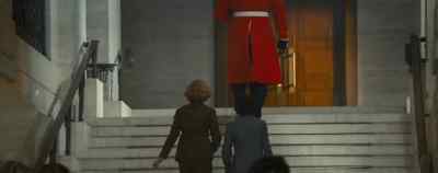 LSABEL: All right, Phil,
l'm ready to sign. - Nanny McPhee Returns