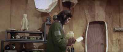 Lt's a stunt. Humans can't write. - Planet of the Apes