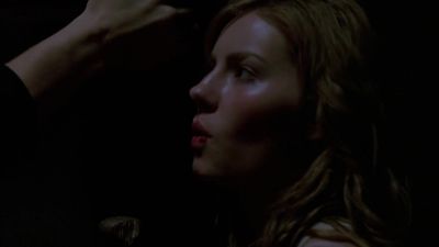 Lt's bolted to the wall. - House of Wax