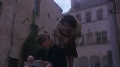 Luc, mind if I take a peek? - Chocolat