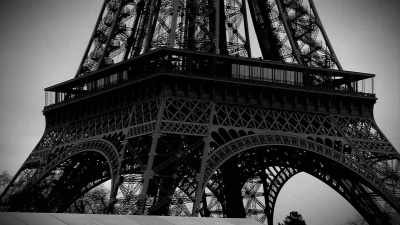 Luckily, he's in Paris - The UnBelievable with Dan Aykroyd