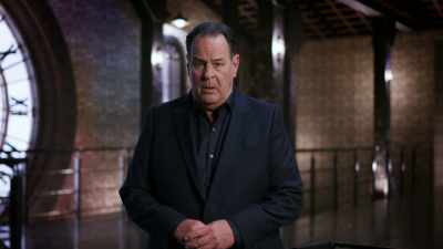 - Luckily, the Lobotomobile
hits a dead end, - The UnBelievable with Dan Aykroyd