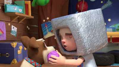Lucky! Lucky!
It's not a ball, it's the Moon! - The Adventures of Paddington