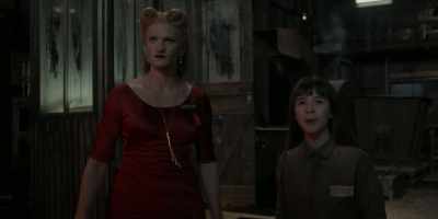-Lucky, push that lever forward!
-Lucky, pull the lever backward! - A Series of Unfortunate Events