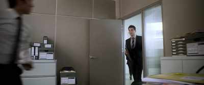 Lucy: David? Who the hell's David?
It's Lucy. - Mayhem