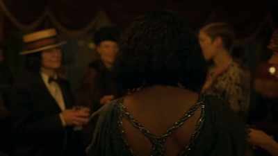 Lucy: Excuse me. - The Porter