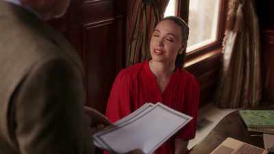 - Lucy?
- Hmm? Yes, - The PA and the Manhattan Prince