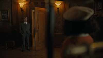 Lucy: I-I-I'm so sorry. - The Porter