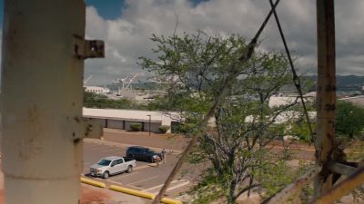 LUCY:
Nice truck. - NCIS: Hawai'i